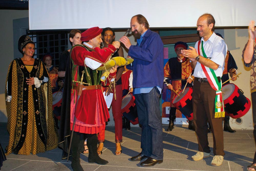 fiennes-braccio-the-mag