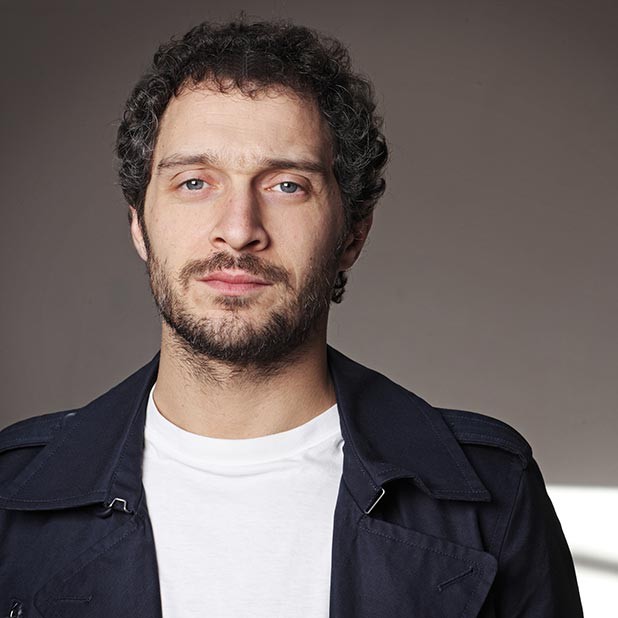 Claudio Santamaria